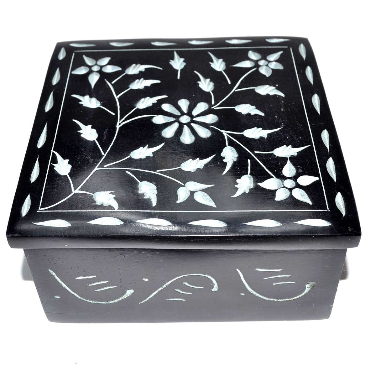 4 1/4" x 4 1/4" Floral soapstone box
