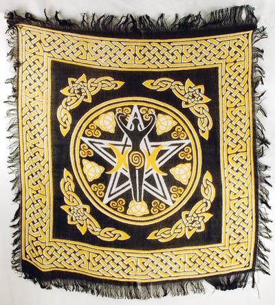 Pentagram Goddess Altar Cloth - 18" x 18" Square Ritual Fabric